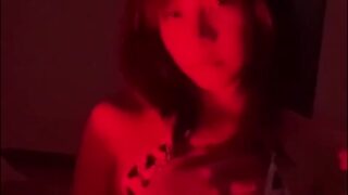 คลิปหลุด น้องNahaneulll สาวไทยดาวดังทวิตเตอร์ คลิป Onlyfans รวมโชว์นมชัดๆ